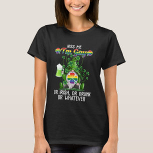 Camiseta Bésame Soy Gay o Irlandés, o Borracho o Lo Que Sea