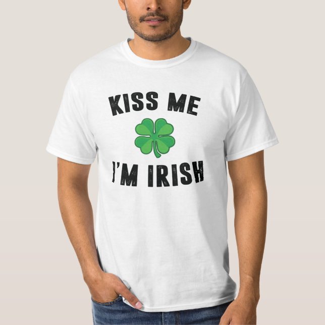 Camiseta Bésame, soy irlandés. (Anverso)