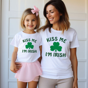 Camiseta Bésame Soy Irlandés Blanco Familia del Día de San 
