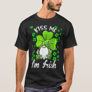 Camiseta Bésame, soy irlandés. Gnome Shamrock Clover Saint 