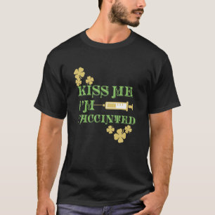 Camiseta Bésame soy irlandés y vacunado el Día de San Patri