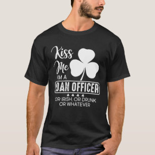 Camiseta Bésame, soy un funcionario prestamista, irlandés, 