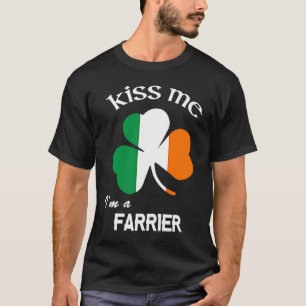 Camiseta Bésame Soy una Herradura de Trébol Día de San Patr