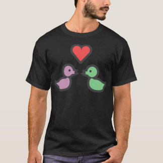 Camiseta Besando pollos Día de San Valentín lindo animal de
