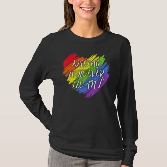 Camiseta Besar a quien quiera que quiera el arcoiris gay lg (Anverso)