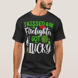 Camiseta Besé A Un Bombero Y Tuve Suerte De St Patrick