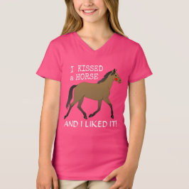 Camiseta "Besé un caballo y me gustó" con bay pony