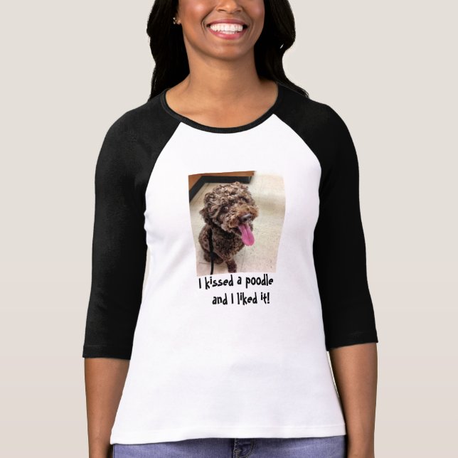 Camiseta Besé un caniche (Anverso)