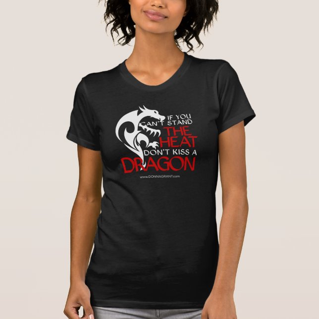 Camiseta Bese un dragón (Anverso)