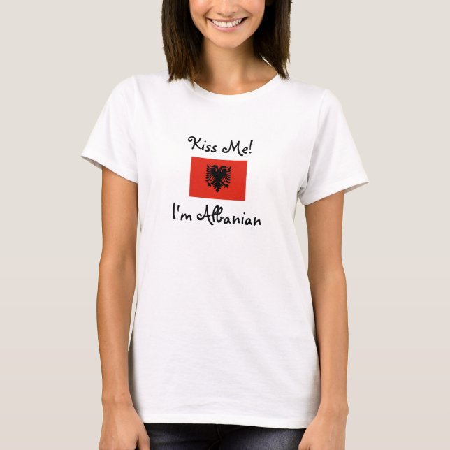 Camiseta ¡Béseme! Soy albanés (Anverso)