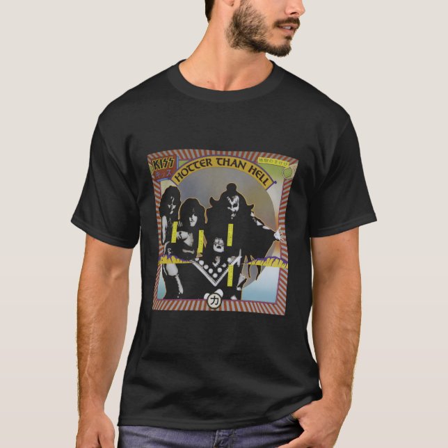 Camiseta Beso 1974 más caliente que el infierno (Anverso)