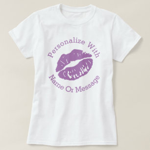 Camiseta Beso de lápiz labial PERSONALIZADO (púrpura)