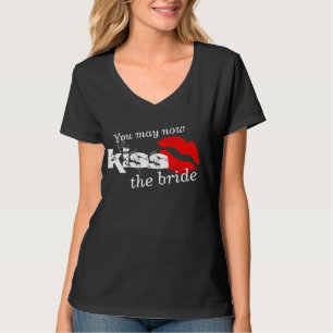 Camiseta Beso de lápiz labial rojo en la noche Bachelorette