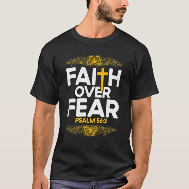 Camiseta Biblia Cristiana Verse Salmo 563 Flor Mariposa (Anverso)