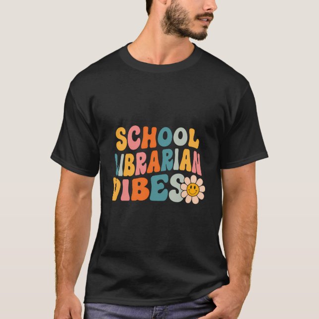 Camiseta Bibliotecario Escolar Vibes First Day Retro L (Anverso)