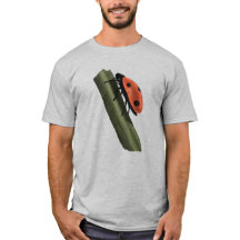 Bicho De Ladybug En Una Extrema De Árbol