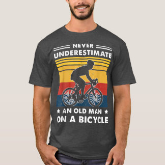 Camiseta Bicicleta Vintage Nunca Subestimes a un Hombre May