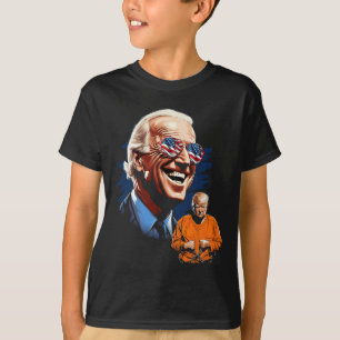 Camiseta Biden Se Ríe De Trump Para Encarcelar A Tee Anti-T
