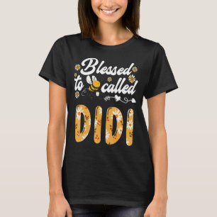 Camiseta Bienaventuradas las mujeres que juegan con la fami