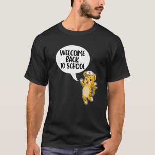 Camiseta Bienvenido De Vuelta A La Enfermería Escolar Prime