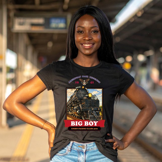 Camiseta Big Boy 4014 Steam Locomotive Vintage Illustration (Big Boy 4014 Steam Locomotive Vintage Illustration. Women Basic Black T-Shirt)