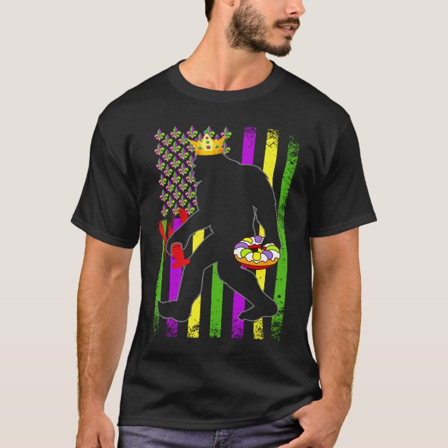 Camiseta Big Foot Mardi Gras King with American USA flag (Anverso)