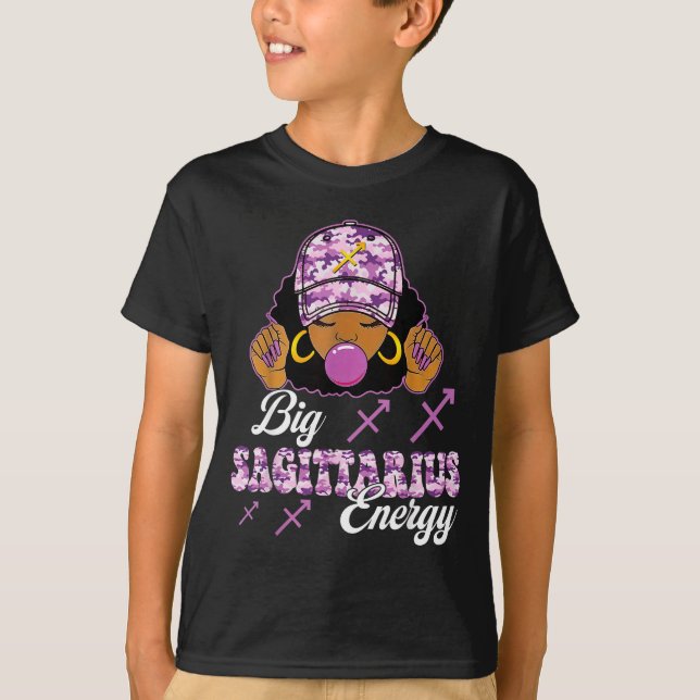 Camiseta Big Sagittarius Energy Afro Girl With Purple Camou (Anverso)