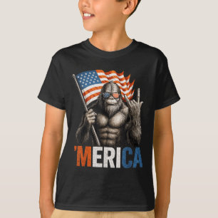 Camiseta Bigfoot América Sasquatch Patriótico Rockeando Ame