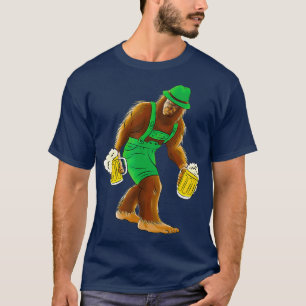 Camiseta Bigfoot in Lederhosen  Funny Oktoberfest Beer