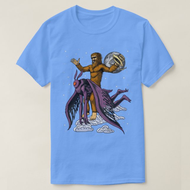 Camiseta Bigfoot Riding Mothman (Diseño del anverso)