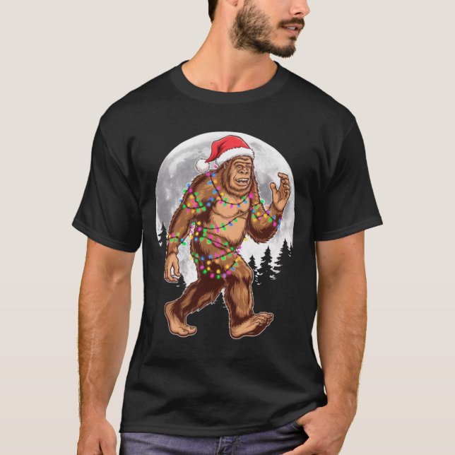 Camiseta Bigfoot Santa Christmas Tree Lights Xmas Sasquatch (Anverso)