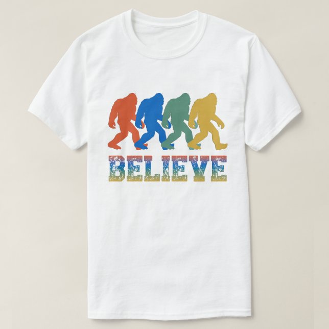 Camiseta Bigfoot Sasquatch Believe (Diseño del anverso)