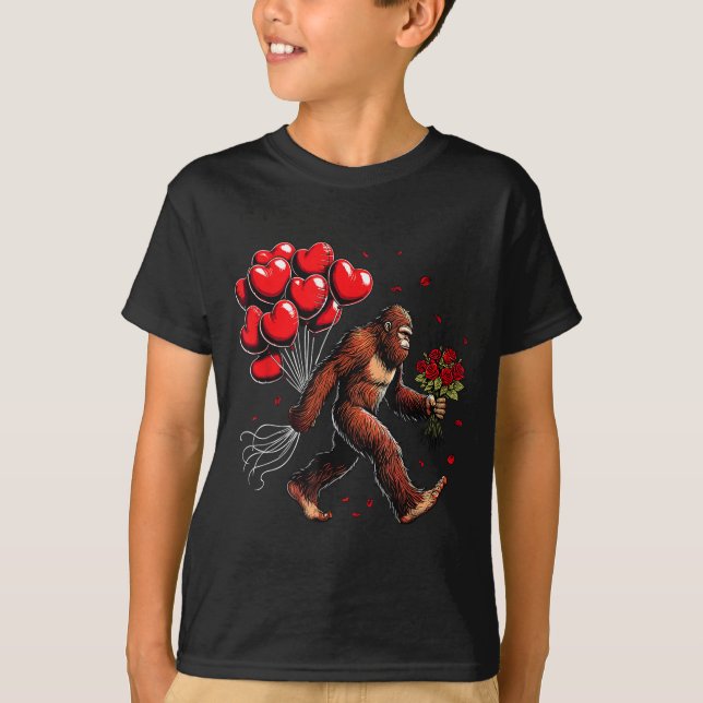 Camiseta Bigfoot Valentines Day Funny Sasquatch Hearts Love (Anverso)