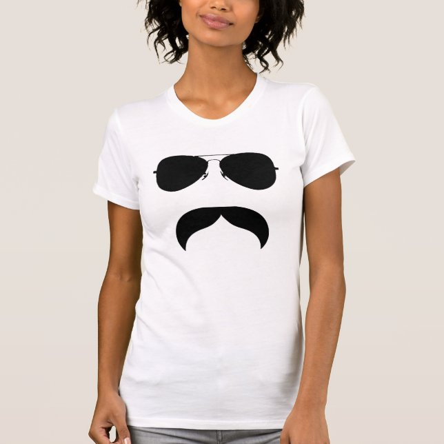 Camiseta Bigote con los vidrios (Anverso)