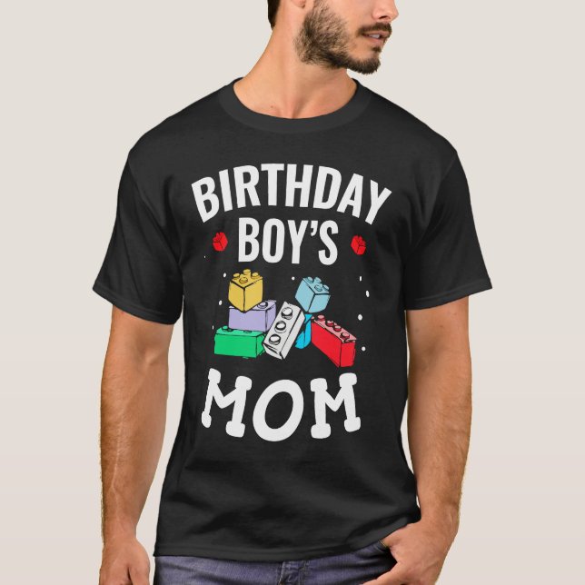 Camiseta Birthday Boy's Mom Building Blocks  4 (Anverso)