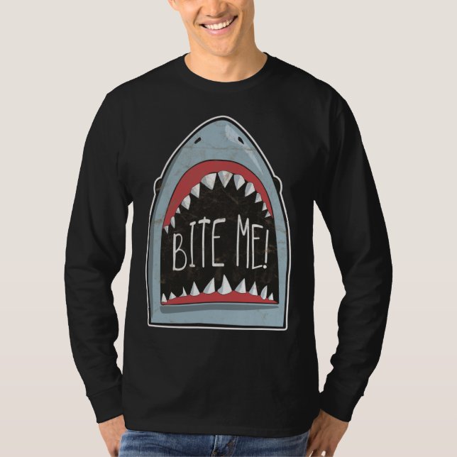 Camiseta Bite Me  Shark Fan Beach Ocean Attire For Summer (Anverso)