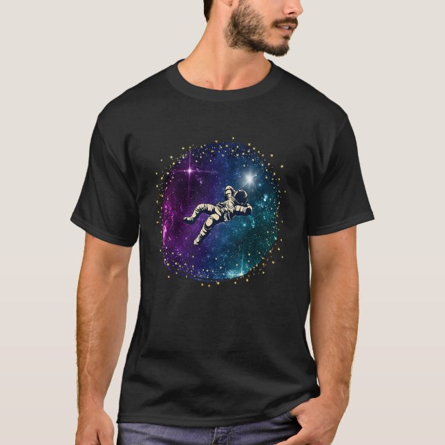 Camiseta Black Astronaut In The Galaxy Swimming In Space (Anverso)