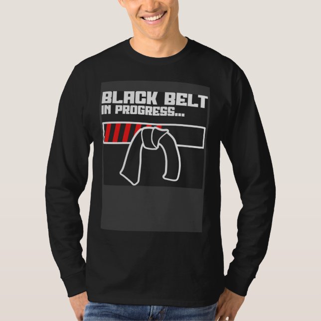Camiseta Black Belt in progress Jiu Jitsu (Anverso)