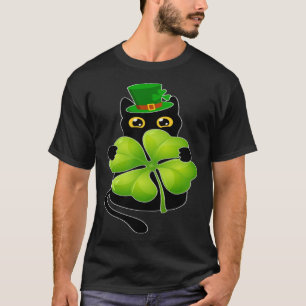 Camiseta Black Cat Holding C Shamrock St Patricks Day 2023