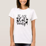 Camiseta Black Cat Society Funny Halloween Cute<br><div class="desc">Un divertido diseño de tipografía para Halloween,  con dos gatos negros. El texto dice: "Sociedad de gatos negros".</div>