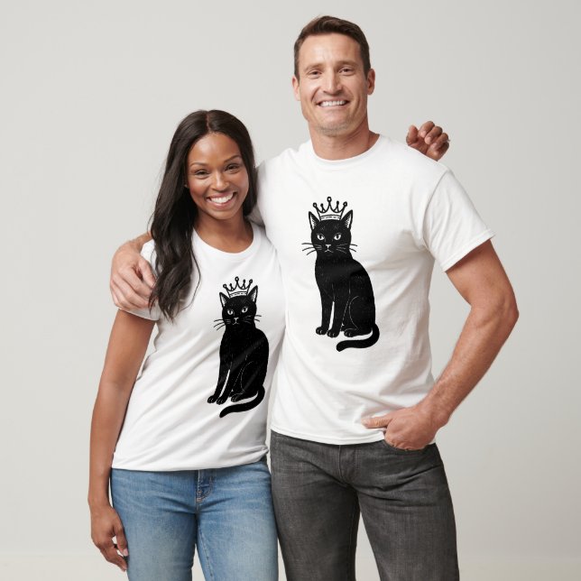 Camiseta Black Cat Wearing Crown T-Shirt (Unisexo)