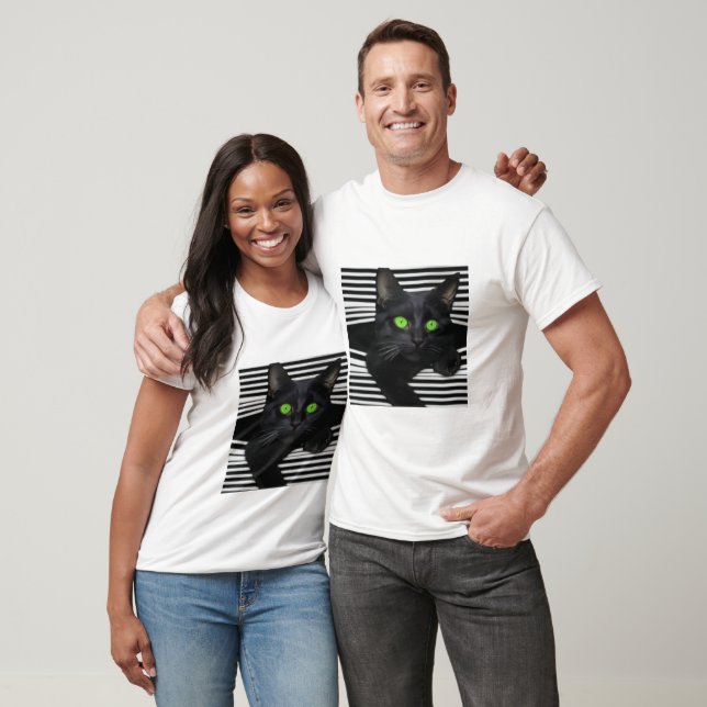 Camiseta Black Cat with Green eyes (Unisexo)