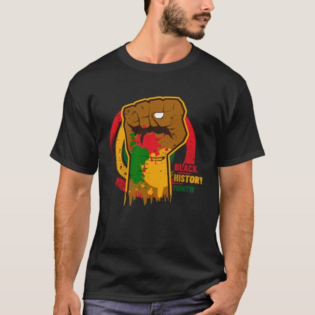 Camiseta Black history month with african map flag for afro (Anverso)