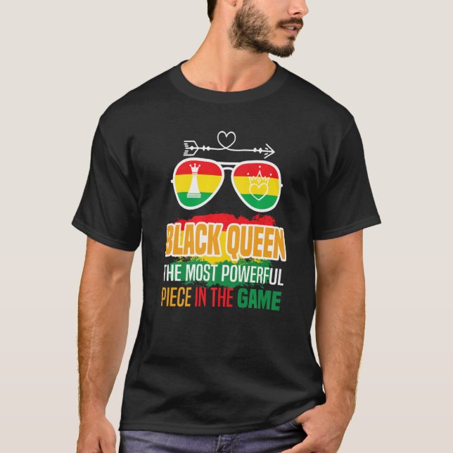 Camiseta Black Queen The Most Powerful Piece Black History  (Anverso)