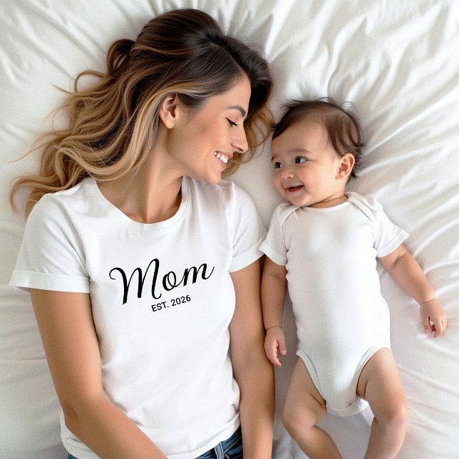 Camiseta Black Script Established Mom (Subido por el creador)