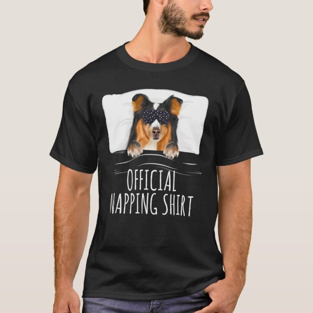 Camiseta Black Sleep Mask Shetland Sheepdog Official Nappin (Anverso)