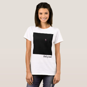 Camiseta Black Square con un flamingo de píxel caliente div