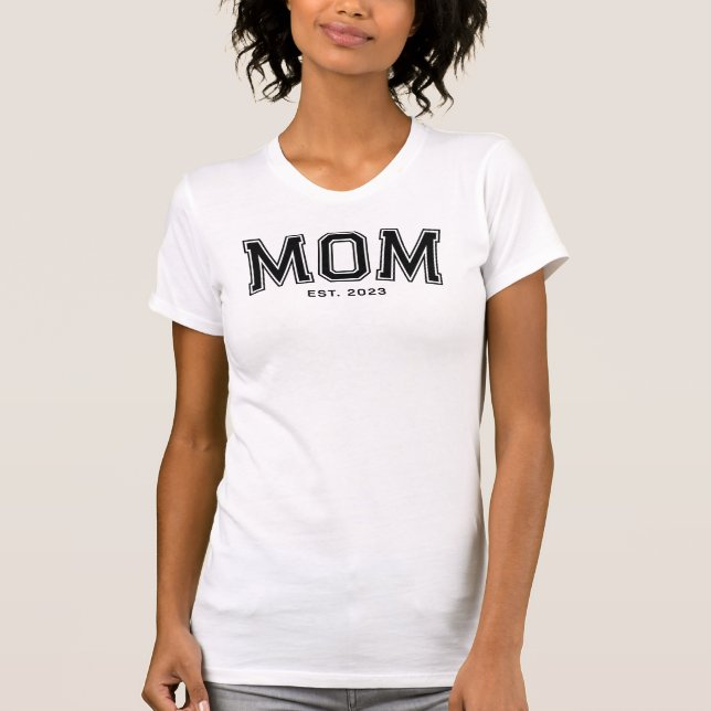 Camiseta Black Typography Established Mom T-Shirt (Anverso)
