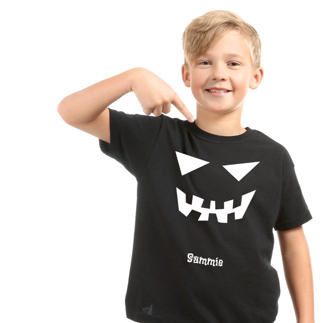 Camiseta Black White Halloween Scary Face Custom Name Kids (Subido por el creador)