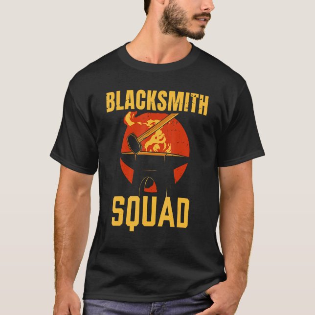 Camiseta Blacksmith Squad Blacksmithing Job (Anverso)